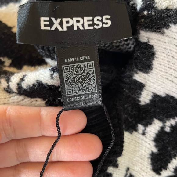 Express Houndstooth Print Mini Sweater Dress in Black & White - Picture 14 of 16